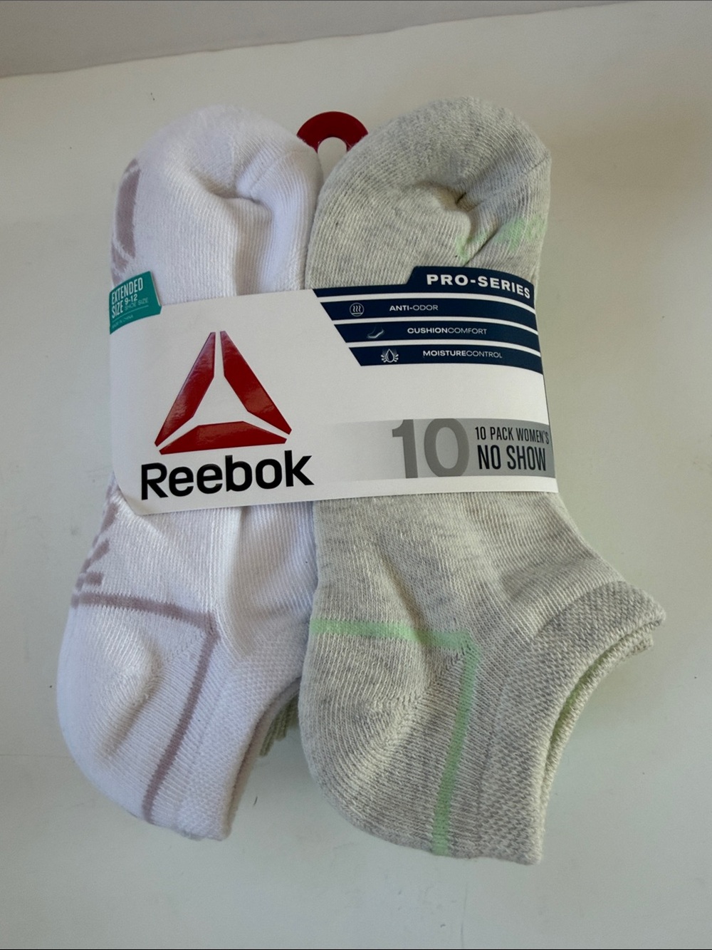 New Reebok Women’s 10 Pack No Show Socks